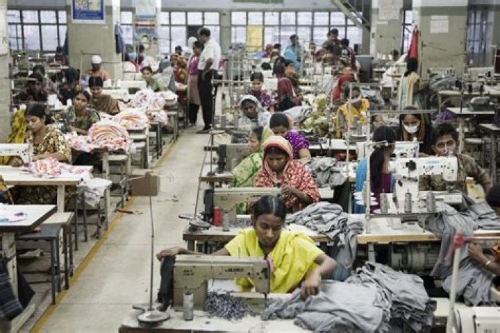 Are sweatshop workers paid?