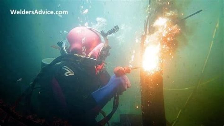 Are underwater welders rich?