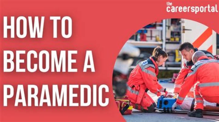 Do paramedics or LPNs make more?