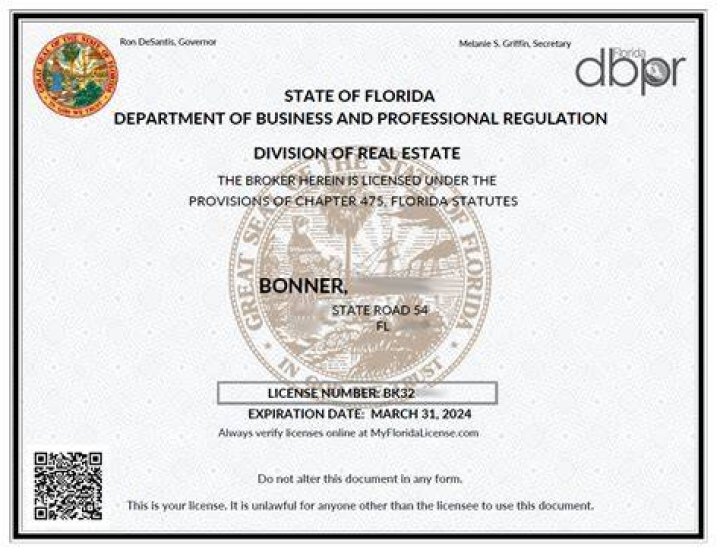 Do property managers need a real estate license in Florida?