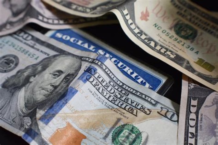Does tax refund affect Social Security?