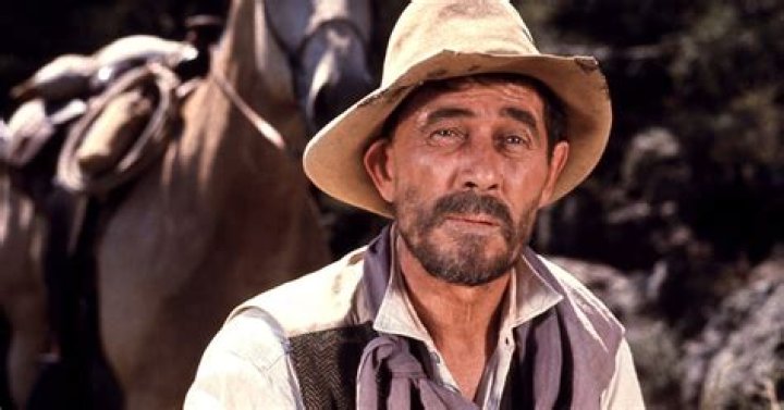 How did Festus die on Gunsmoke?