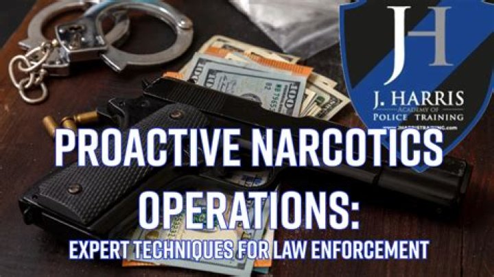 How do I become a narcotics officer?