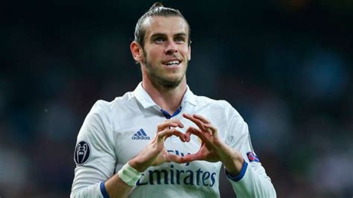 How much did Gareth Bale earn a week?