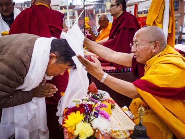 How much do Buddhist monks get paid?