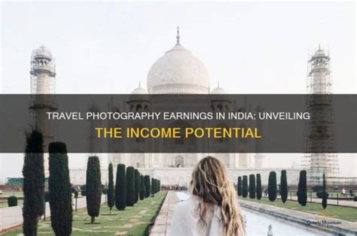How much do celebrity photographers earn in India?
