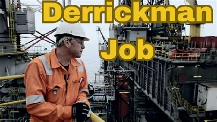 How much does a derrickman make a year?