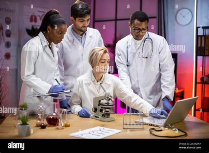 How much money do medical research scientists make?