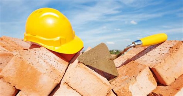 How much money do you think a bricklayer makes?